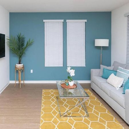 Amazing 2 Bedroom 7 Min From Disneyland W Free Parking Anaheim Exteriör bild