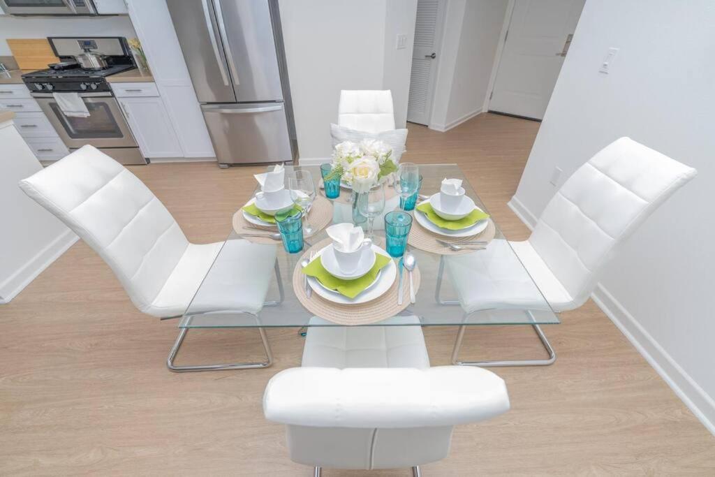 Amazing 2 Bedroom 7 Min From Disneyland W Free Parking Anaheim Exteriör bild